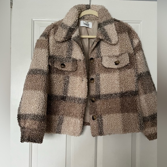 Plaid To See You Jacket in Light Camel | STEVE MADDEN | Small - Picture 5 of 9